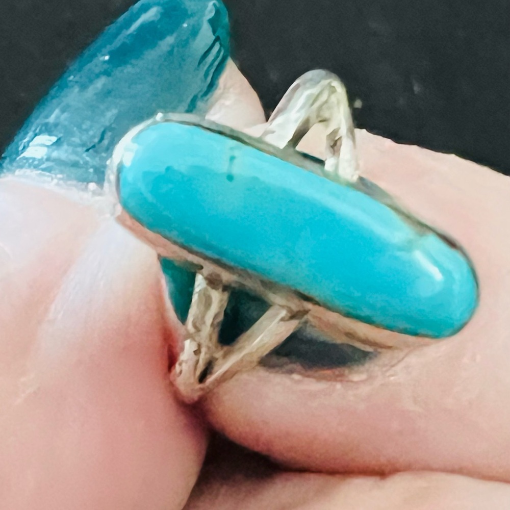 Turquoise Bar Stone Ring - Stylish Silver SMALL Ring VINTAGE OLD